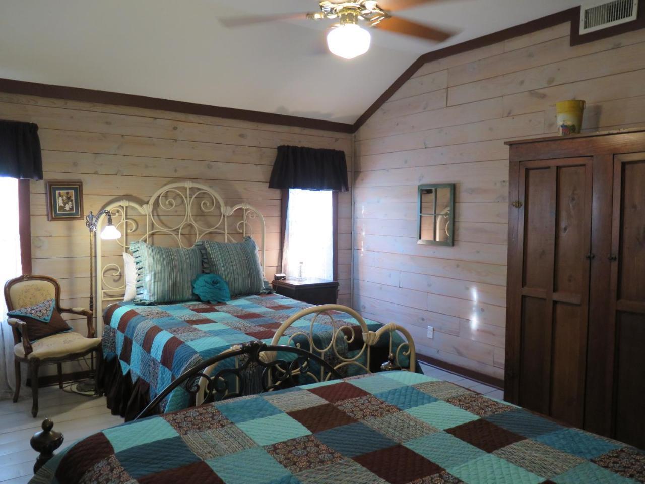 Yellow House B&B Salado Exterior foto